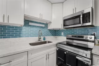 Photo #5: 202607884 Listing 