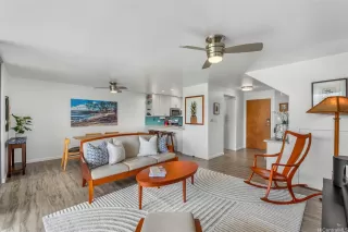 Photo #5: 202607886 Listing 