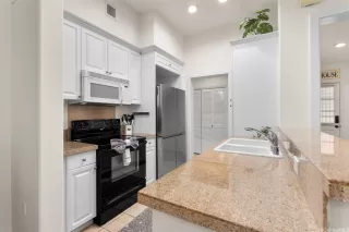 Photo #5: 202607905 Listing 