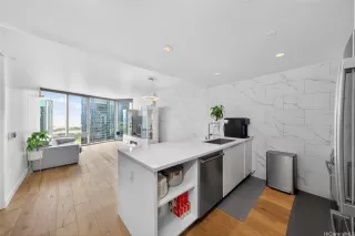 Photo #3: 202607917 Listing 