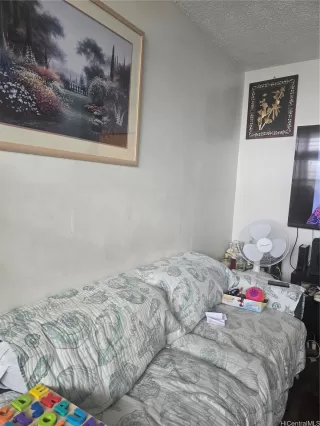 Photo #2: 202607925 Listing 