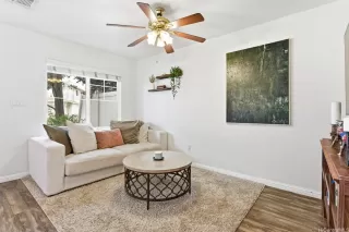 Photo #2: 202607927 Listing 