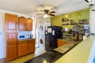 Photo #6: 202607928 Listing 