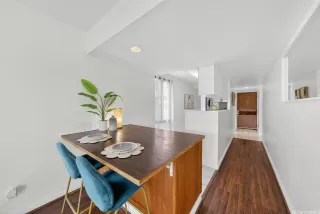 Photo #6: 202607933 Listing 