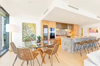 Photo #3: 202607941 Listing 