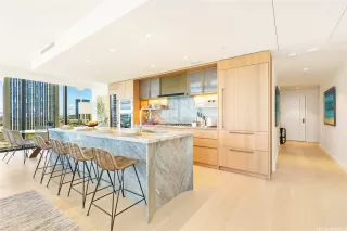 Photo #6: 202607941 Listing 