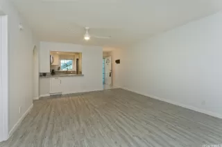 Photo #5: 202607942 Listing 