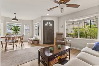 Photo #4: 202607948 Listing 