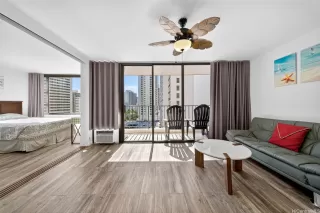 Photo #5: 202607974 Listing 