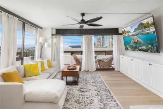 Photo #4: 202607997 Listing 