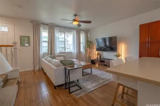 Photo #4: 202608011 Listing 