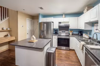 Photo #2: 202608027 Listing 