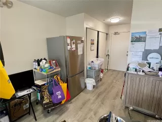 Photo #2: 202608040 Listing 