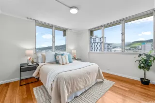 Photo #5: 202608041 Listing 