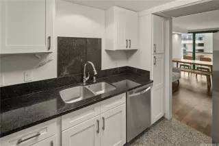 Photo #3: 202608054 Listing 