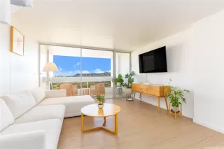 Photo #3: 202608057 Listing 