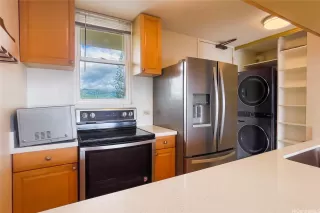 Photo #3: 202608063 Listing 