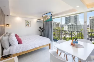 Photo #4: 202608067 Listing 