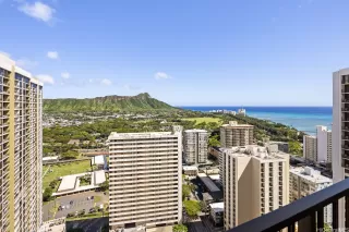 Photo #5: 202608069 Listing 