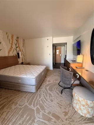 Photo #5: 202608086 Listing 