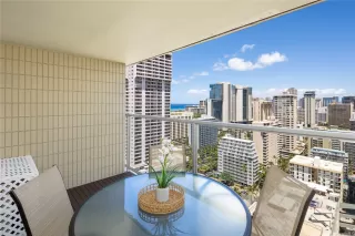 Photo #6: 202608087 Listing 