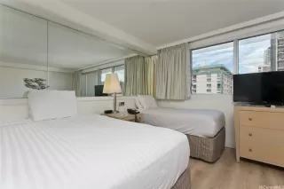 Photo #2: 202608104 Listing 