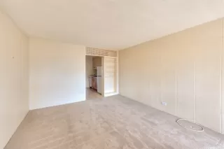 Photo #3: 202608145 Listing 