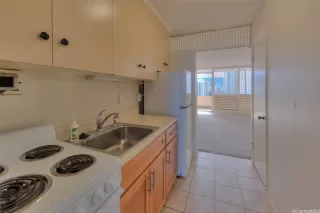 Photo #6: 202608145 Listing 