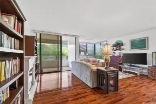 Photo #2: 202608146 Listing 