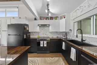 Photo #3: 202608159 Listing 