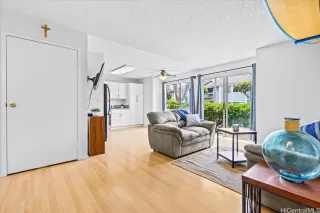 Photo #5: 202608182 Listing 