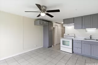 Photo #3: 202608184 Listing 