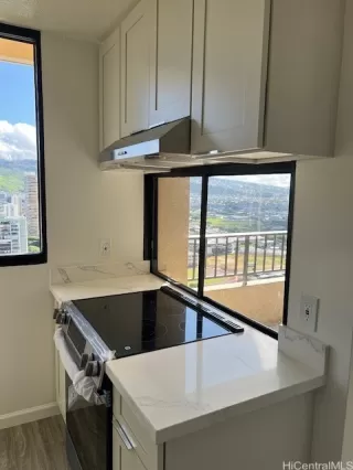 Photo #6: 202608186 Listing 