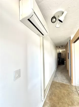 Photo #6: 202608188 Listing 