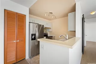 Photo #6: 202608190 Listing 