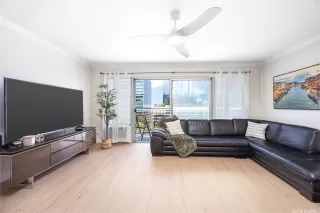 Photo #6: 202608199 Listing 