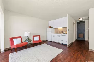 Photo #3: 202608206 Listing 