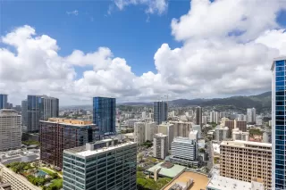 Photo #4: 202608208 Listing 