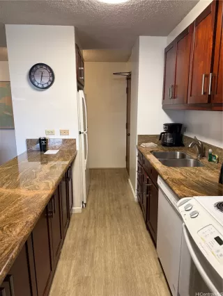 Photo #3: 202608232 Listing 