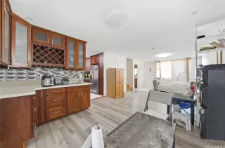 Photo #5: 202608233 Listing 