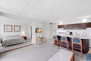 Photo #2: 202608236 Listing 