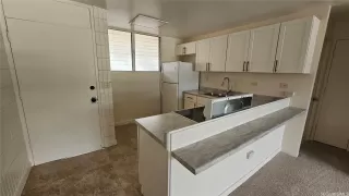 Photo #3: 202608247 Listing 