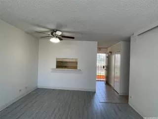 Photo #3: 202608248 Listing 