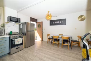 Photo #3: 202608285 Listing 