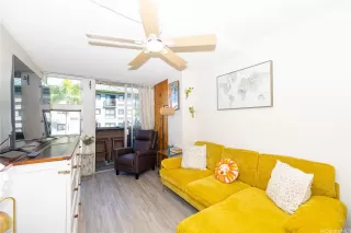 Photo #6: 202608285 Listing 