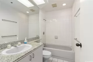 Photo #6: 202608288 Listing 