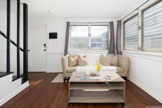 Photo #3: 202608293 Listing 