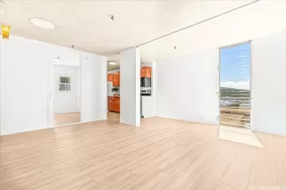 Photo #3: 202608308 Listing 