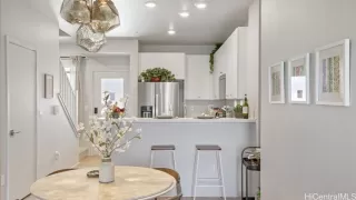 Photo #4: 202608309 Listing 