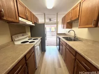 Photo #4: 202608324 Listing 